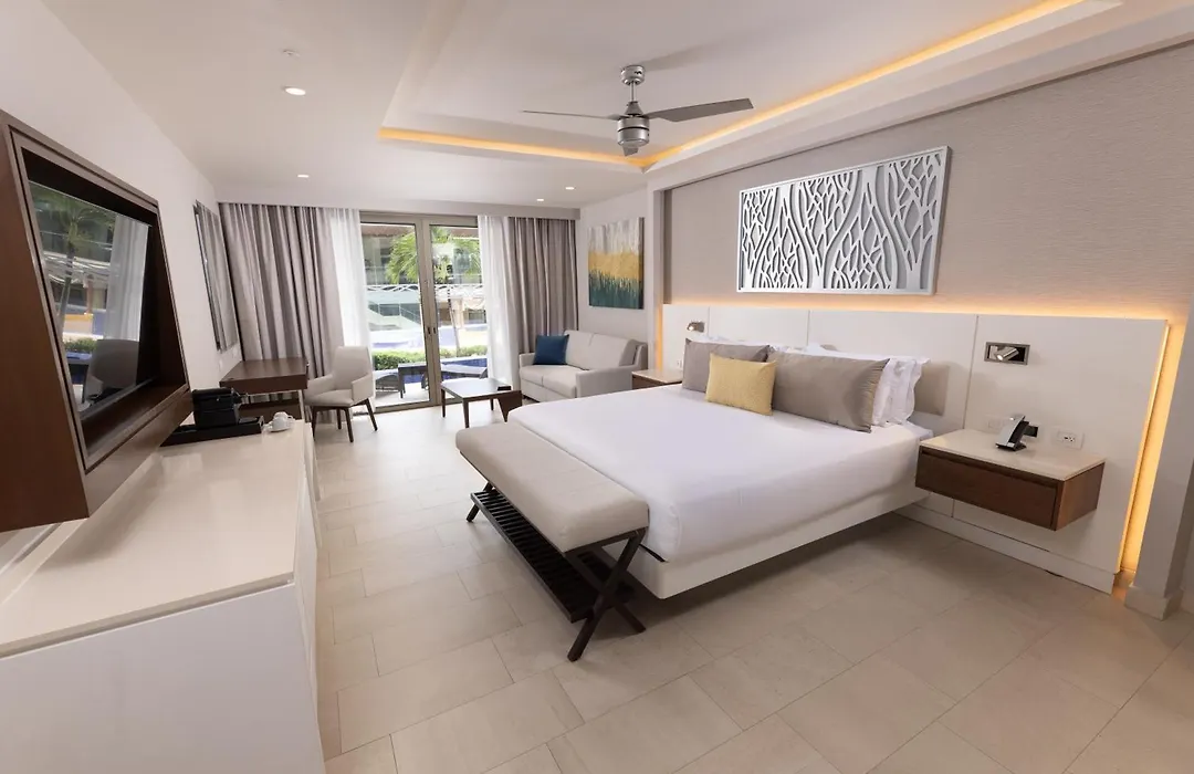 Royalton Riviera Cancun, An Autograph Collection All-Inclusive Resort & Casino (Adults Only)-1